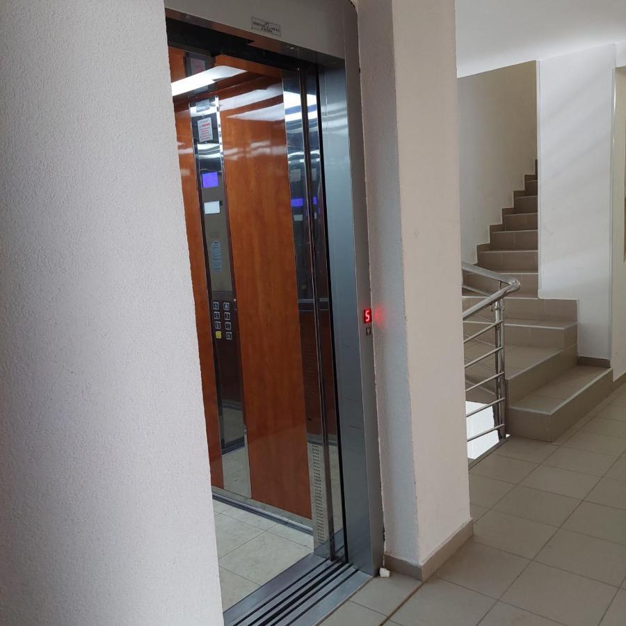 Soul Stan Na Dan Apartman Újvidék Kültér fotó